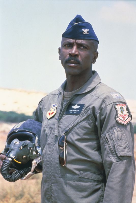 Iron Eagle (1986) Sidney J. Furie Synopsis, Characteristics, Moods
